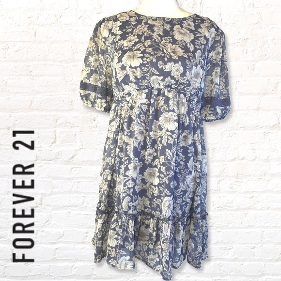 Forever 21 Dresses & Skirts - Forever 21 Blue and White Floral Ruffled Mini Dress Sz Large Blue